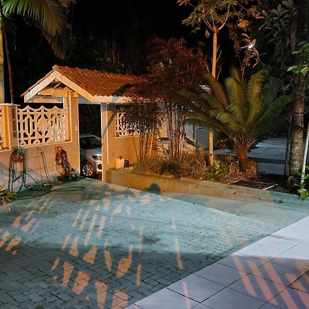 Suites Ubatuba Praia Da Lagoinha Buitenkant foto